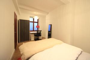 1-Bedroom Apartment in London near Brick Lane Sleeps 3