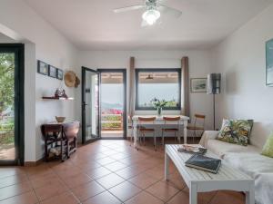 Holiday Home del Mare dipinto by Interhome img1