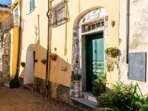 Holiday Home In te l'Aia by Interhome - Pampara