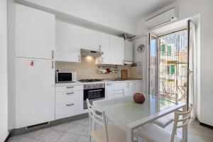 Casa Vacanza Nel Cuore Di Loano