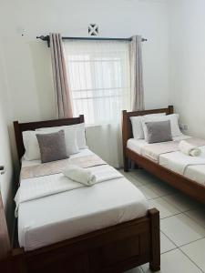 Uniplex Homes 2 Bedroom