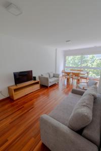 Check and Home - Córdoba - Departamento Moderno en el Centro al Frente con Cochera