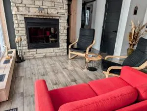 Chalet 4 saisons au pied des monts valin - Canton-Bégin