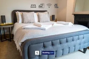 Comfy Cottage I Just Like Home I A Lovely Executive House with Private Courtyard I Short Term Let by SILVA I Long term rates available - 贝德福德