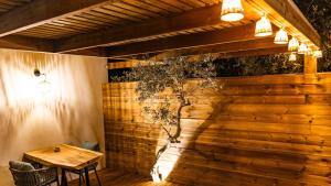 Maisons d'hotes Suite l-Olive Sacree Spa et Sauna : photos des chambres