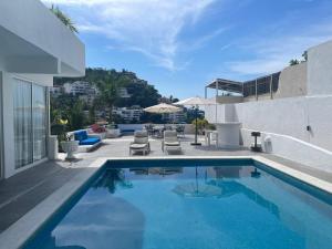 Exclusiva y privada Villa en Marina Las Brisas