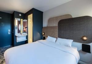 Hotels B&B HOTEL Calais Terminal Cite Europe 2 etoiles : photos des chambres