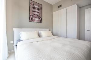 Dubai Burj KHALIFA VIEW SMART HOME ZADA TOWER