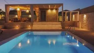Avelia Luxury Villa with private pool - Prasás