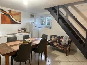 Maisons de vacances Petite maison sur ferme 5min de la plage ideal professionnel : Maison 1 Chambre
