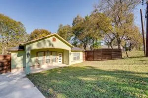 10 Mi to Dtwn Dallas Home Near Lakes and Parks! - Wilmer