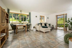 Ferienwohnung Marianne Bergpanorama für Paare 60qm