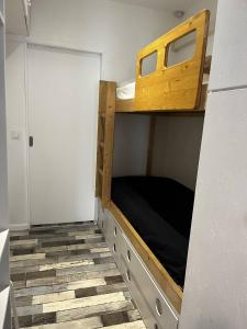 T2 confortable avec climatisation à 100 m de la plage - 4HOUS34