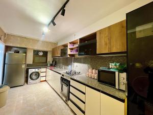 3 Bedrooms Nile - Maadi