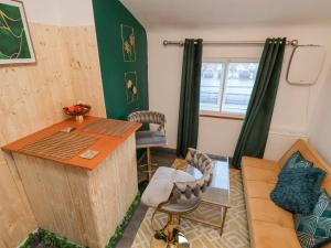 The Cloud Apartment 1
