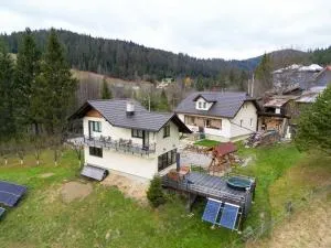 Casa Ana - 坎普朗莫道尼斯