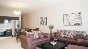 Relax Water Front Serviced Apartment (Three Bedroom) - Bijilo