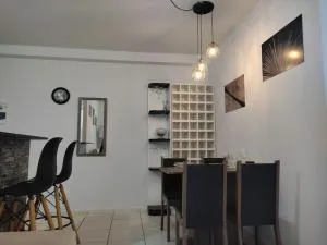 Apartamento La Privé-Residencial dos Lírios - Garça