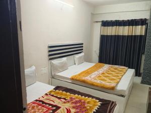 Family Hotel - Shiva Palace Hotel