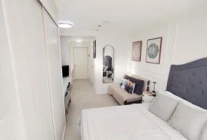 CNC Tagaytay Staycation with Netflix - Kaybagal