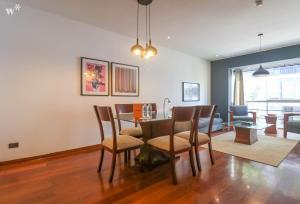 Upscale 2BR at Larcomar Miraflores