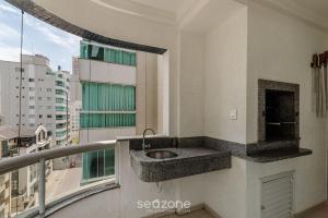 Apto vista mar c 3 Quartos a 50m da Praia ATT0602