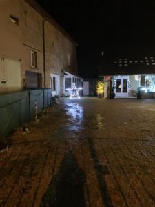 Maisons de vacances Le Majol : Maison 1 Chambre