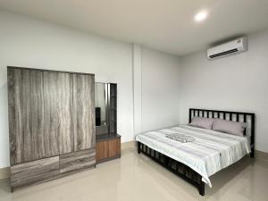 LikeHome สมุทรสาคร ปากทางแพ้ว