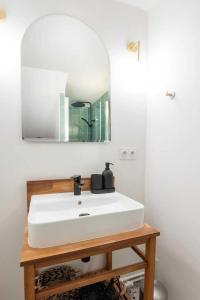 Appartements Elegant 2 bedroom triplex with parking Honfleur : photos des chambres