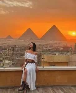 Celia Pyramids View inn - Al Kawm al Akhḑar