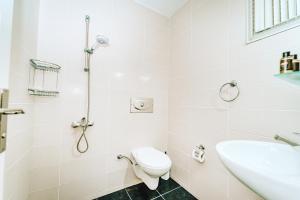 Deluxe Double or Twin Room room in Golden Lighthouse Hotel