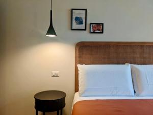 Peaceful Roman Retreat