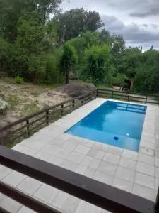 Cabaña Franky Ranch piscina exclusiva frente al río - Estancia Vieja