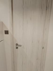 Luxury Semi-Basement Suite Athens