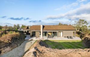 4 Bedroom Pet Friendly Home In Blokhus