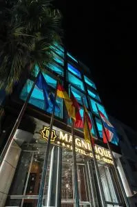 MAGNIFIQUE HOTEL - Segangane