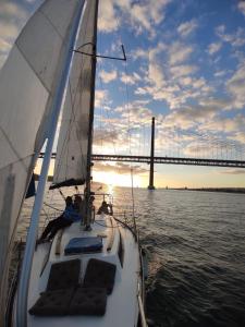 Lisboa Sailing Tours - Night on board - Alcantara