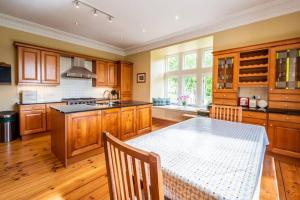 Assynt House - Exclusive Use Holiday House