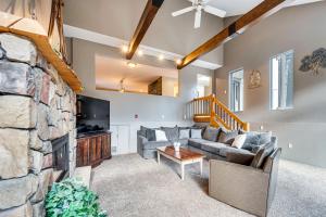 Campton Cabin Near White Mountain Natl Forest