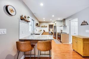 Campton Cabin Near White Mountain Natl Forest