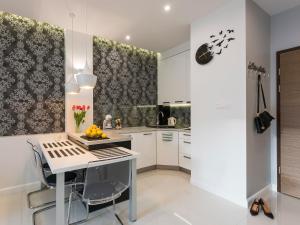 atHome Apartment