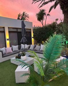 OCEAN BREEZE SUNSET BEACH - Cape Town