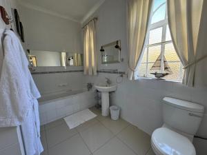 Blue Diamond Lodge & Spa