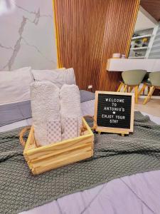 Premium & Spacious Studio with PS4, Karaoke & Netflix