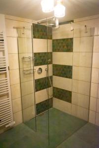 Ferienwohnung "Wasser" mit Sauna im Ferienhaus am Waldbach