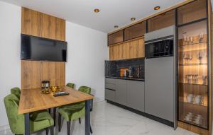 Beautiful Apartment In Crikvenica 