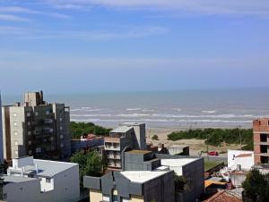 Depto San Bernardo céntrico sobre Costanera