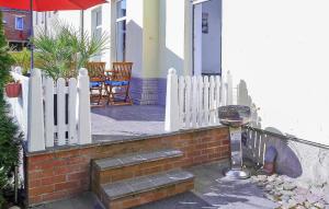 2 Bedroom Cozy Apartment In Malchow
