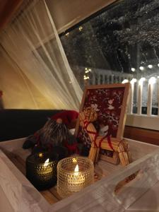 Cozy Caravan