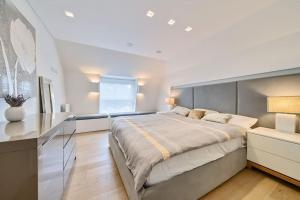 Luxury 2Bed Hyde Park Penthouse with Rooftop